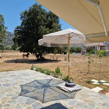 Memro Casa de Férias Atsoupades