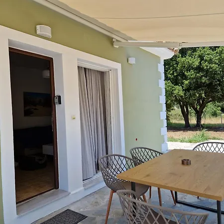 Memro 度假居 Atsoupades